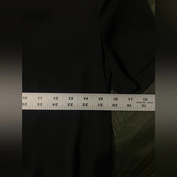 Madewell Novel Tie-Front Top Black Blouse Drapey V-Neck Short Sleeve size xxs - Picture 7 of 7